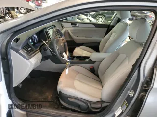 2018 Hyundai Sonata Hybrid SE with VIN KMHE24L33JA080110, listed as a Copart auction lot 61442173 with 43,398 mi miles. Bid and sale history available at carsss.com. Image 7.