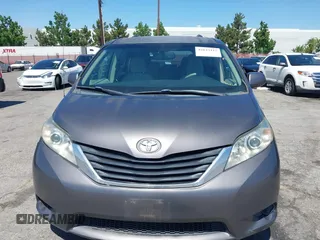 2011 Toyota Sienna LE AAS with VIN 5TDKK3DC4BS056872, listed as a IAAI auction lot 42643417 with 170,266 mi miles and . Bid and sale history available at DreamBid. Image 12.