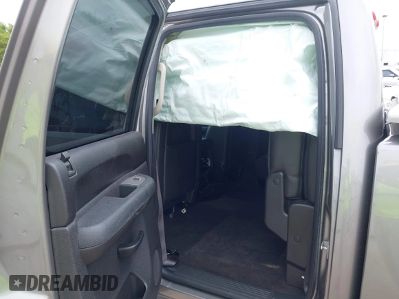 2013 GMC Sierra 1500 SLE z VIN 3GTP1VE09DG302860, wystawiony jako IAAI lot #42031246 z przebiegiem Nie podano mil oraz . Historia ofert i sprzedaży dostępna na DreamBid. Obrazek 8.