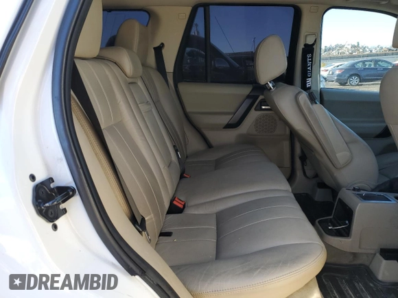 2011 Land Rover LR2 HSE with VIN SALFR2BN6BH275597, listed as a Copart auction lot 42213075 with 216,198 mi miles and Salvage title. Bid and sale history available at DreamBid. Image 11.