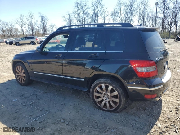 2010 Mercedes-Benz GLK-Class GLK 350 with VIN WDCGG8HB8AF467464, listed as a Copart auction lot 50647685 with 128,138 mi miles and Salvage Title. Bid and sale history available at carsss.com. Image 2.