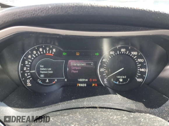 2015 Lincoln MKZ with VIN 3LN6L2J94FR610420, listed as a Copart auction lot 52308305 with 149,291 mi miles and Salvage title. Bid and sale history available at DreamBid. Image 9.