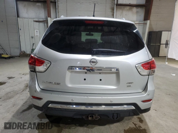 2015 Nissan Pathfinder Platinum with VIN 5N1AR2MMXFC627519, listed as a Copart auction lot 62162375 with 176,651 mi miles and Clean title. Bid and sale history available at DreamBid. Image 6.