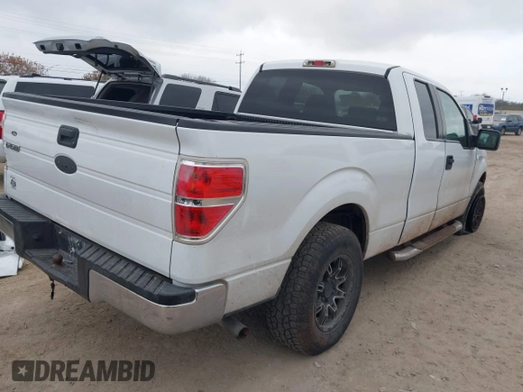 2009 Ford F-150 STX with VIN 1FTRX12819FA25009, listed as a IAAI auction lot 41468579 with 161,763 mi miles. Bid and sale history available at carsss.com. Image 4.