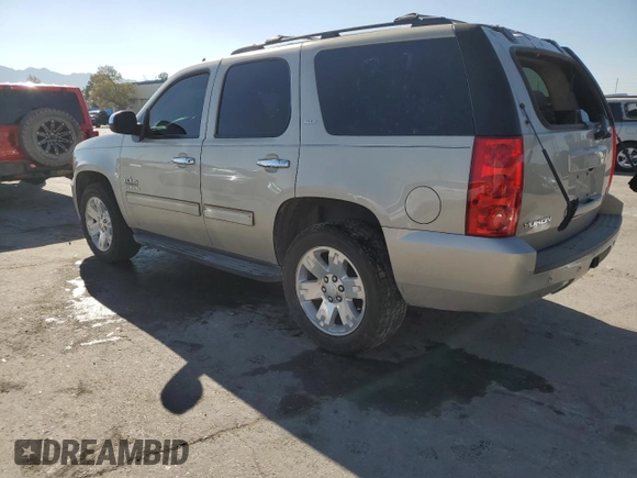 2013 GMC Yukon SLT with VIN 1GKS1CE07DR356273, listed as a Copart auction lot 73054304 with 97,291 mi miles and Salvage Title. Bid and sale history available at carsss.com. Image 2.
