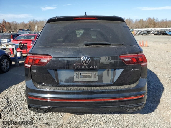 2023 Volkswagen Tiguan SE R-Line Black with VIN 3VV8B7AXXPM080546, listed as a Copart auction lot 79580904 with 10,844 mi miles and Salvage Title. Bid and sale history available at carsss.com. Image 6.