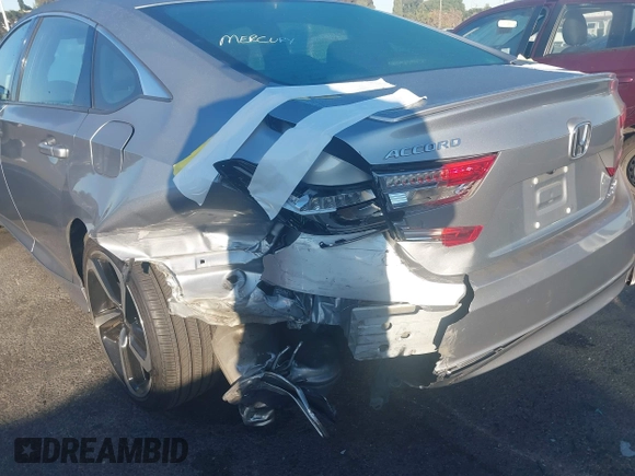 2019 Honda Accord Sport z VIN 1HGCV2F35KA005849, wystawiony jako IAAI lot #40894177 z przebiegiem 71 166 mil mil oraz . Historia ofert i sprzedaży dostępna na DreamBid. Obrazek 6.