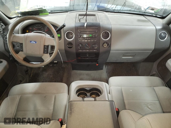 2007 Ford F-150 STX with VIN 1FTRX12W57FB26131, listed as a Copart auction lot 45450265 with 120,599 mi miles and Salvage Title. Bid and sale history available at DreamBid. Image 8.