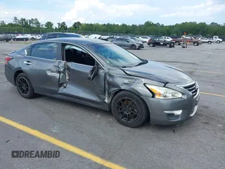 2015 Nissan Altima SL z VIN 1N4AL3AP6FN388118, wystawiony jako IAAI lot #42259597 z przebiegiem 136 644 mil mil oraz . Historia ofert i sprzedaży dostępna na DreamBid. Obrazek 1.