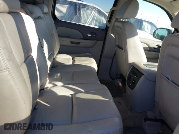 2007 Chevrolet Avalanche LTZ with VIN 3GNFK12377G146233, listed as a IAAI auction lot 41198383 with 242,300 mi miles and . Bid and sale history available at DreamBid. Image 8.