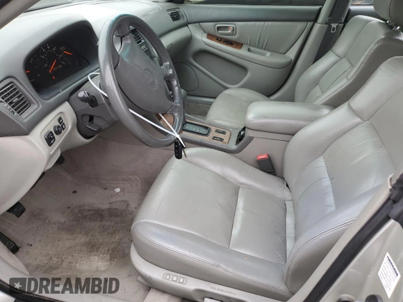 1998 Lexus ES 300 Luxury Sport Sdn with VIN JT8BF28GXW5035496, listed as a Copart auction lot 82807184 with 199,297 mi miles and Salvage Title. Bid and sale history available at carsss.com. Image 7.