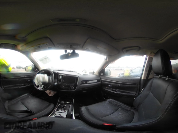 2018 Mitsubishi Outlander SE z VIN JA4AD3A35JZ064058, wystawiony jako IAAI lot #42311265 z przebiegiem 79 291 mil mil oraz . Historia ofert i sprzedaży dostępna na DreamBid. Obrazek 18.
