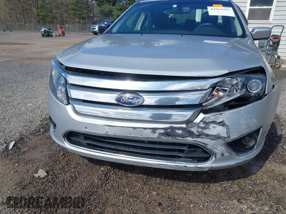 2010 Ford Fusion SEL with VIN 3FAHP0JA8AR430825, listed as a IAAI auction lot 41964707 with 139,144 mi miles. Bid and sale history available at carsss.com. Image 6.