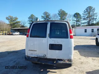 2008 Chevrolet Express Cargo Van with VIN 1GCGG25C481199553, listed as a IAAI auction lot 41508779 with 213,446 mi miles. Bid and sale history available at carsss.com. Image 16.