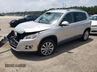2011 Volkswagen Tiguan S with VIN WVGAV7AXXBW542387, listed as a Copart auction lot 63016205 with 109,717 mi miles and Clean title. Bid and sale history available at DreamBid. Image 1.