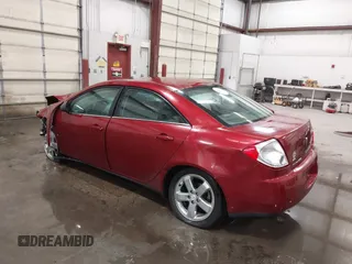 2008 Pontiac G6 1SV Value Leader z VIN 1G2ZF57BX84123601, wystawiony jako IAAI lot #42152501 z przebiegiem Nie podano mil oraz . Historia ofert i sprzedaży dostępna na DreamBid. Obrazek 3.