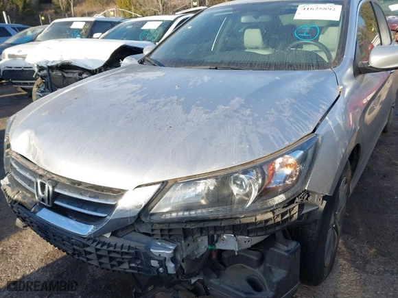 2014 Honda Accord Sedan LX with VIN 1HGCR2F35EA049214, listed as a IAAI auction lot 41625892 with 42,713 mi miles. Bid and sale history available at carsss.com. Image 6.