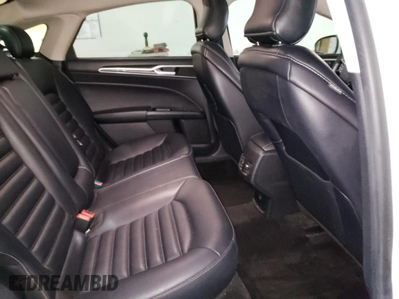 2019 Ford Fusion SEL with VIN 3FA6P0CDXKR118649, listed as a Copart auction lot 43173925 with 111,732 mi miles and Clean Title. Bid and sale history available at carsss.com. Image 10.