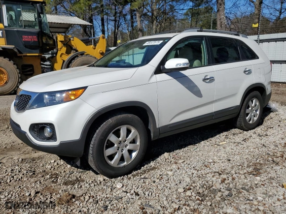 2012 Kia Sorento LX with VIN 5XYKT3A65CG215103, listed as a Copart auction lot 46447675 with 0 mi miles and Salvage Title. Bid and sale history available at carsss.com. Image 1.