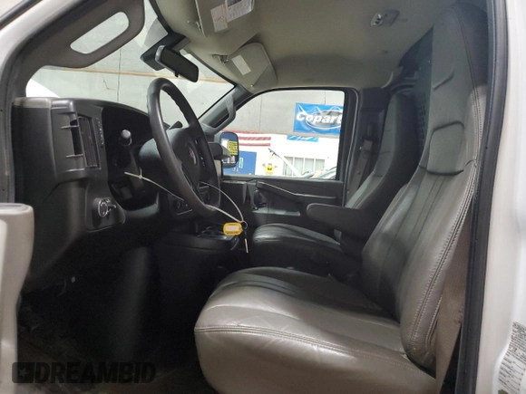 2020 GMC Savana Cargo with VIN 1GTW7BFP4L1263712, listed as a Copart auction lot 55313515 with 160,260 mi miles and Clean Title. Bid and sale history available at carsss.com. Image 7.