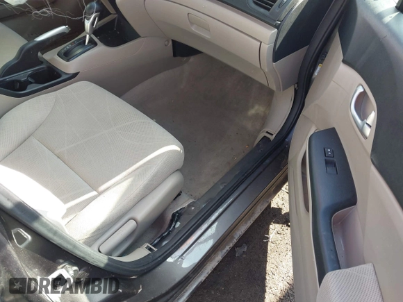 2012 Honda Civic EX with VIN 19XFB2F88CE329022, listed as a IAAI auction lot 41876218 with 105,125 mi miles and . Bid and sale history available at DreamBid. Image 5.