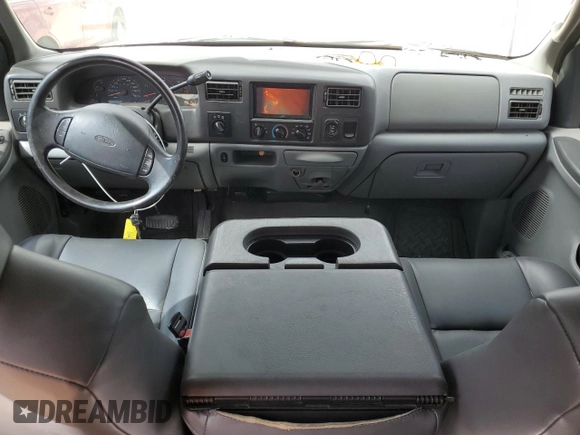 2002 Ford F-250 XL с VIN 1FTNW21F42EC92180, выставлен на аукционе Copart как лот 53642825 с пробегом 150 545 миль миль и Чистый • Clean title. История ставок и продаж доступна на DreamBid. Изображение 8.