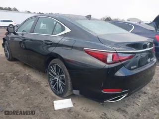 2024 Lexus ES with VIN 58ADZ1B13RU166834, listed as a IAAI auction lot 41180172 with 17,626 mi miles. Bid and sale history available at carsss.com. Image 3.