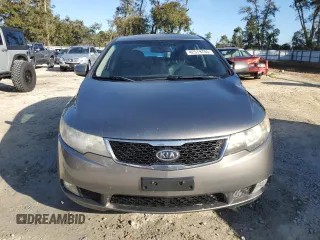 2012 Kia Forte SX с VIN KNAFW5A3XC5518104, выставлен на аукционе Copart как лот 42579785 с пробегом 130 111 миль миль и Списание • Salvage title. История ставок и продаж доступна на DreamBid. Изображение 5.