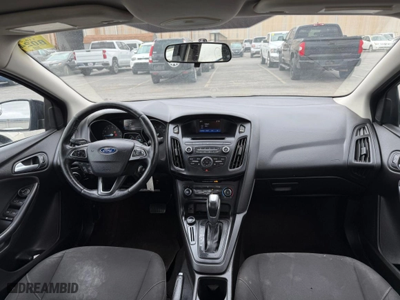 2016 Ford Focus SE with VIN 1FADP3F23GL230086, listed as a Copart auction lot 50039585 with 118,274 mi miles and Clean Title. Bid and sale history available at carsss.com. Image 9.