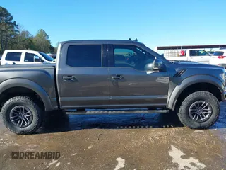 2020 Ford F-150 Raptor with VIN 1FTFW1RG7LFB08650, listed as a IAAI auction lot 40992485 with 102,115 mi miles and . Bid and sale history available at carsss.com. Image 13.