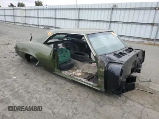 1969 Pontiac Firebird z VIN 223379L105693, wystawiony jako Copart lot #70870904 z przebiegiem Nie podano mil oraz Nie do naprawy • Non repairable. Historia ofert i sprzedaży dostępna na DreamBid. Obrazek 4.