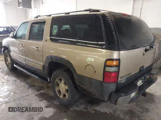 2006 GMC Yukon XL SLT z VIN 1GKFK16Z26J130403, wystawiony jako IAAI lot #42284835 z przebiegiem 228 923 mil mil oraz . Historia ofert i sprzedaży dostępna na DreamBid. Obrazek 3.