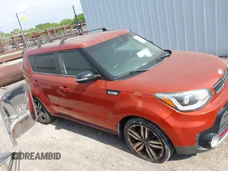 2018 Kia Soul ! with VIN KNDJX3AA5J7568343, listed as a IAAI auction lot 42086485 with 183,369 mi miles. Bid and sale history available at carsss.com. Image 13.