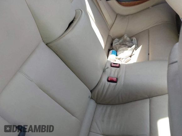 2005 BMW 6 Series 645Ci with VIN WBAEH73465B191566, listed as a IAAI auction lot 41790186 with Not Provided miles and . Bid and sale history available at carsss.com. Image 8.