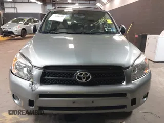 2008 Toyota RAV4 with VIN JTMBD33V685161926, listed as a IAAI auction lot 42041950 with 160,153 mi miles. Bid and sale history available at carsss.com. Image 12.