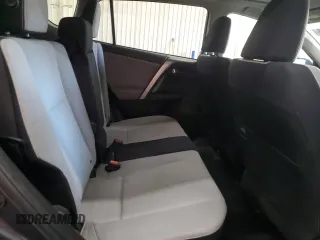 2018 Toyota RAV4 XLE with VIN JTMRFREV1JJ736777, listed as a Copart auction lot 52329605 with 60,069 mi miles and Salvage Title. Bid and sale history available at carsss.com. Image 10.