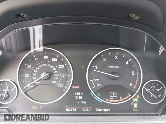2014 BMW 3 Series 328d xDrive with VIN WBA3D5C59EKX96701, listed as a IAAI auction lot 40716972 with 163,775 mi miles. Bid and sale history available at carsss.com. Image 7.
