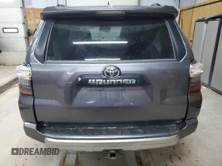 2021 Toyota 4Runner TRD Off Road Premium with VIN JTERU5JR1M5841349, listed as a Copart auction lot 59751845 with 44,696 mi miles and Clean title. Bid and sale history available at DreamBid. Image 6.