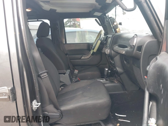 2018 Jeep Wrangler Unlimited Sport S с VIN 1C4BJWDG0JL854437, выставлен на аукционе IAAI как лот 42028024 с пробегом 147 000 миль миль и . История ставок и продаж доступна на DreamBid. Изображение 5.