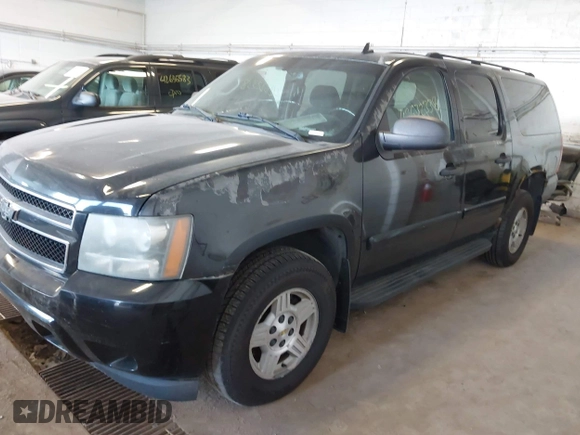 2007 Chevrolet Suburban LT с VIN 3GNFK16317G103663, выставлен на аукционе IAAI как лот 42632338 с пробегом 145 717 миль миль и . История ставок и продаж доступна на DreamBid. Изображение 2.