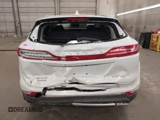 2017 Lincoln MKC Reserve with VIN 5LMTJ3DH0HUL62659, listed as a IAAI auction lot 42244614 with 62,059 mi miles and . Bid and sale history available at DreamBid. Image 17.