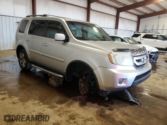 2011 Honda Pilot EX-L with VIN 5FNYF4H51BB017919, listed as a Copart auction lot 49580305 with 218,641 mi miles and Salvage Title. Bid and sale history available at carsss.com. Image 4.
