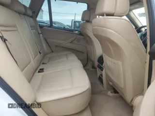 2011 BMW X5 35i z VIN 5UXZV4C54BL402434, wystawiony jako Copart lot #52797515 z przebiegiem 181 109 mil mil oraz Czysty tytuł • Clean title. Historia ofert i sprzedaży dostępna na DreamBid. Obrazek 11.