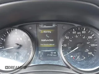 2017 Nissan Rogue SL z VIN JN8AT2MT5HW405814, wystawiony jako IAAI lot #41512457 z przebiegiem 71 161 mil mil oraz . Historia ofert i sprzedaży dostępna na DreamBid. Obrazek 16.
