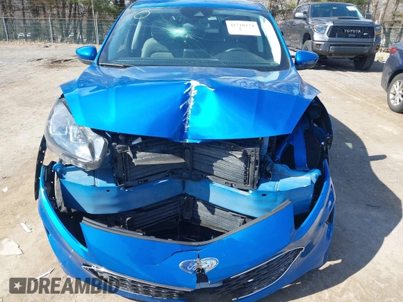 2021 Ford Escape SE с VIN 1FMCU9G69MUA05952, выставлен на аукционе IAAI как лот 41718174 с пробегом 126 700 миль миль и . История ставок и продаж доступна на DreamBid. Изображение 6.
