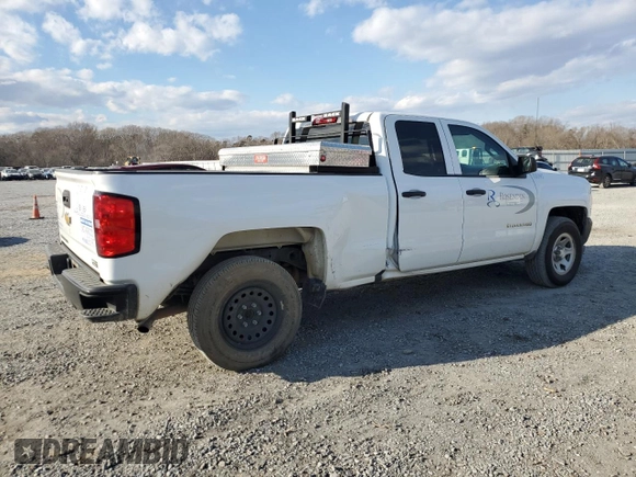 2018 Chevrolet Silverado 1500 Work Truck with VIN 1GCRCNEHXJZ329151, listed as a Copart auction lot 42124075 with 95,890 mi miles and Salvage Title. Bid and sale history available at carsss.com. Image 3.