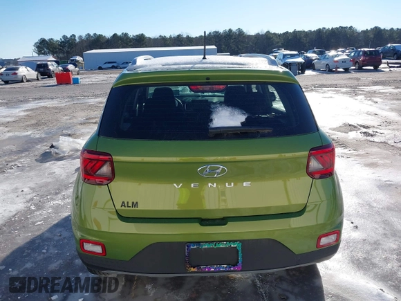 2024 Hyundai Venue SEL z VIN KMHRC8A37RU338485, wystawiony jako IAAI lot #41271559 z przebiegiem 18 665 mil mil oraz . Historia ofert i sprzedaży dostępna na DreamBid. Obrazek 16.