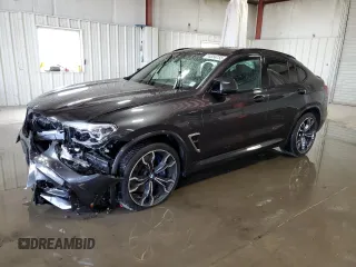 2020 BMW X4 M Competition z VIN 5YMUJ0C05L9B44115, wystawiony jako Copart lot #55556755 z przebiegiem Nie podano mil oraz Szkody całkowita. Historia ofert i sprzedaży dostępna na DreamBid. Obrazek 1.