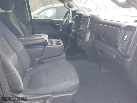 2021 Chevrolet Silverado 1500 Custom with VIN 1GCPYBEH3MZ171294, listed as a IAAI auction lot 41007489 with 67,801 mi miles. Bid and sale history available at carsss.com. Image 5.