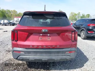 2021 Kia Sorento LX with VIN 5XYRG4LC1MG052981, listed as a IAAI auction lot 42199446 with 82,634 mi miles and . Bid and sale history available at DreamBid. Image 17.